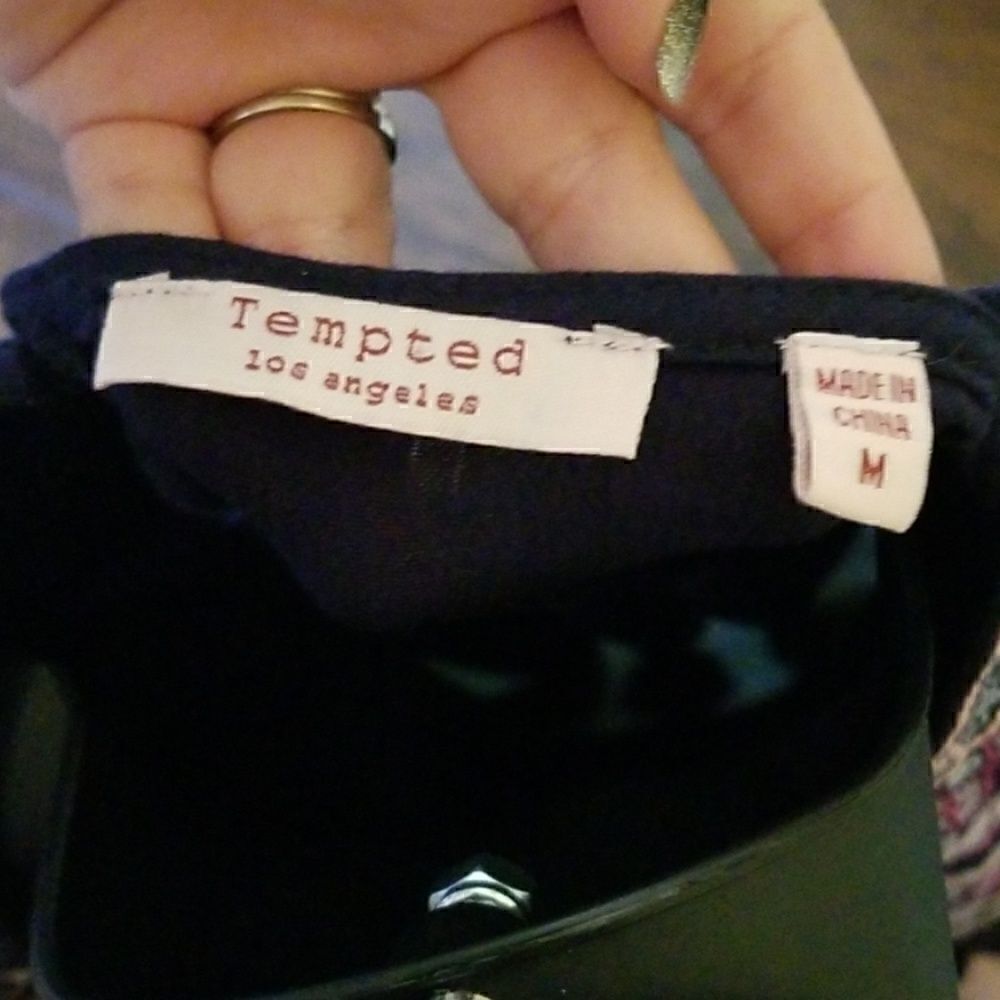 Tempted Los Angeles Boho Top - Picture 7 of 8